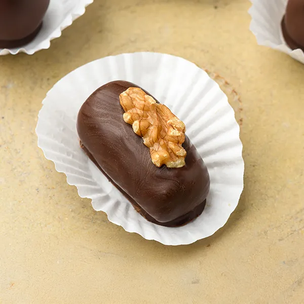 Dulce de nuez con glaseado